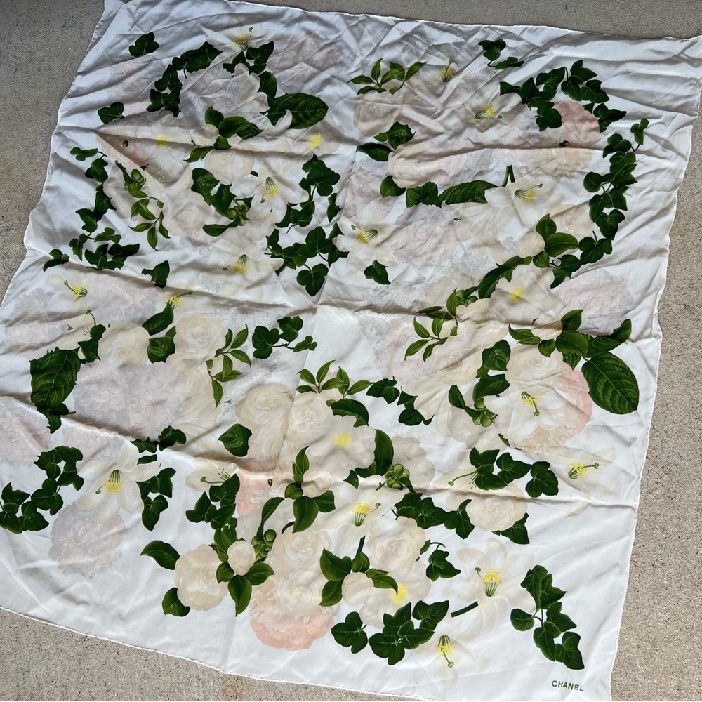 CHANEL Silk, White Flower Square Scarf, 100% silk w/large floral pattern vintage